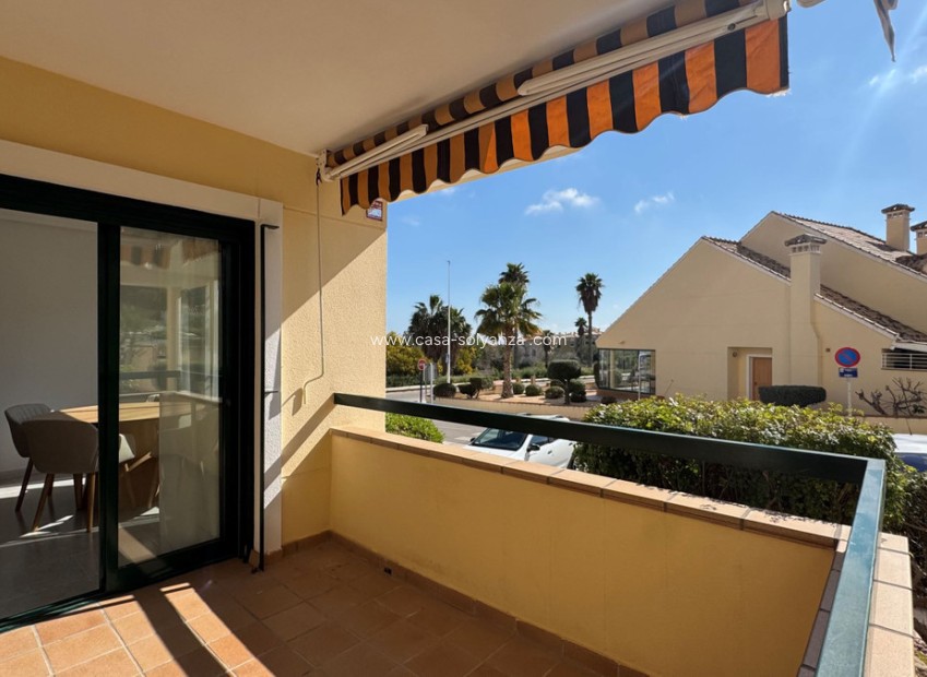 Resale - Apartment / flat - Orihuela - Villamartin