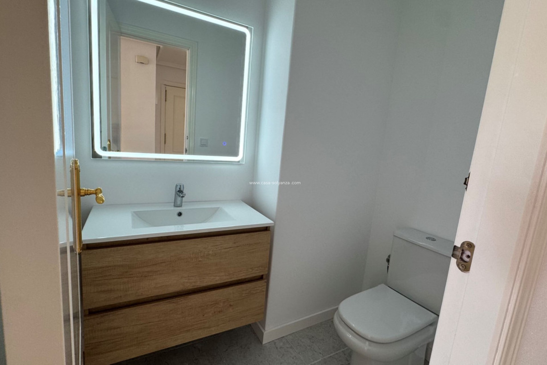 Resale - Apartment / flat - Orihuela - Villamartin