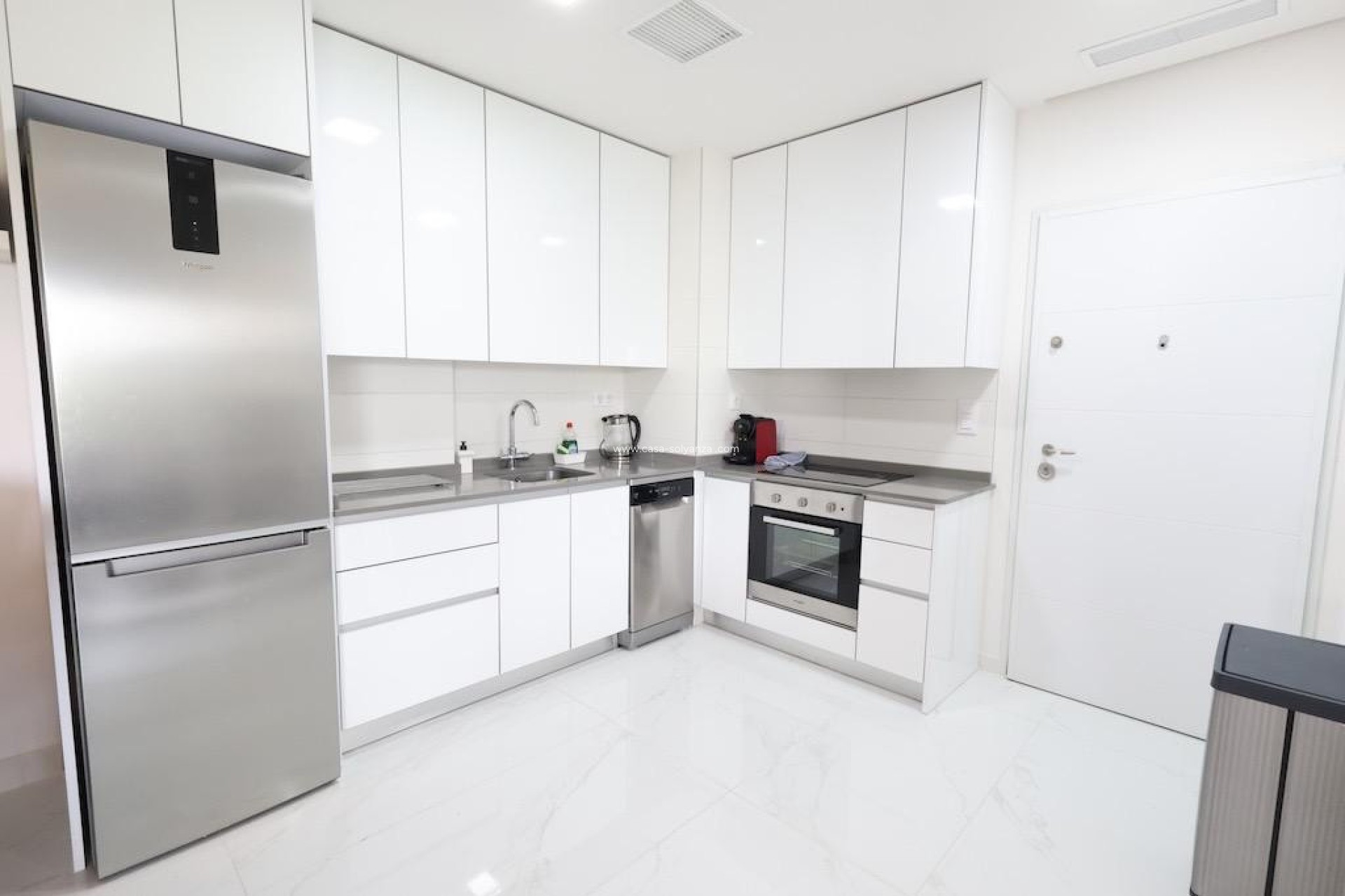 Resale - Apartment / flat - Orihuela - Villamartin
