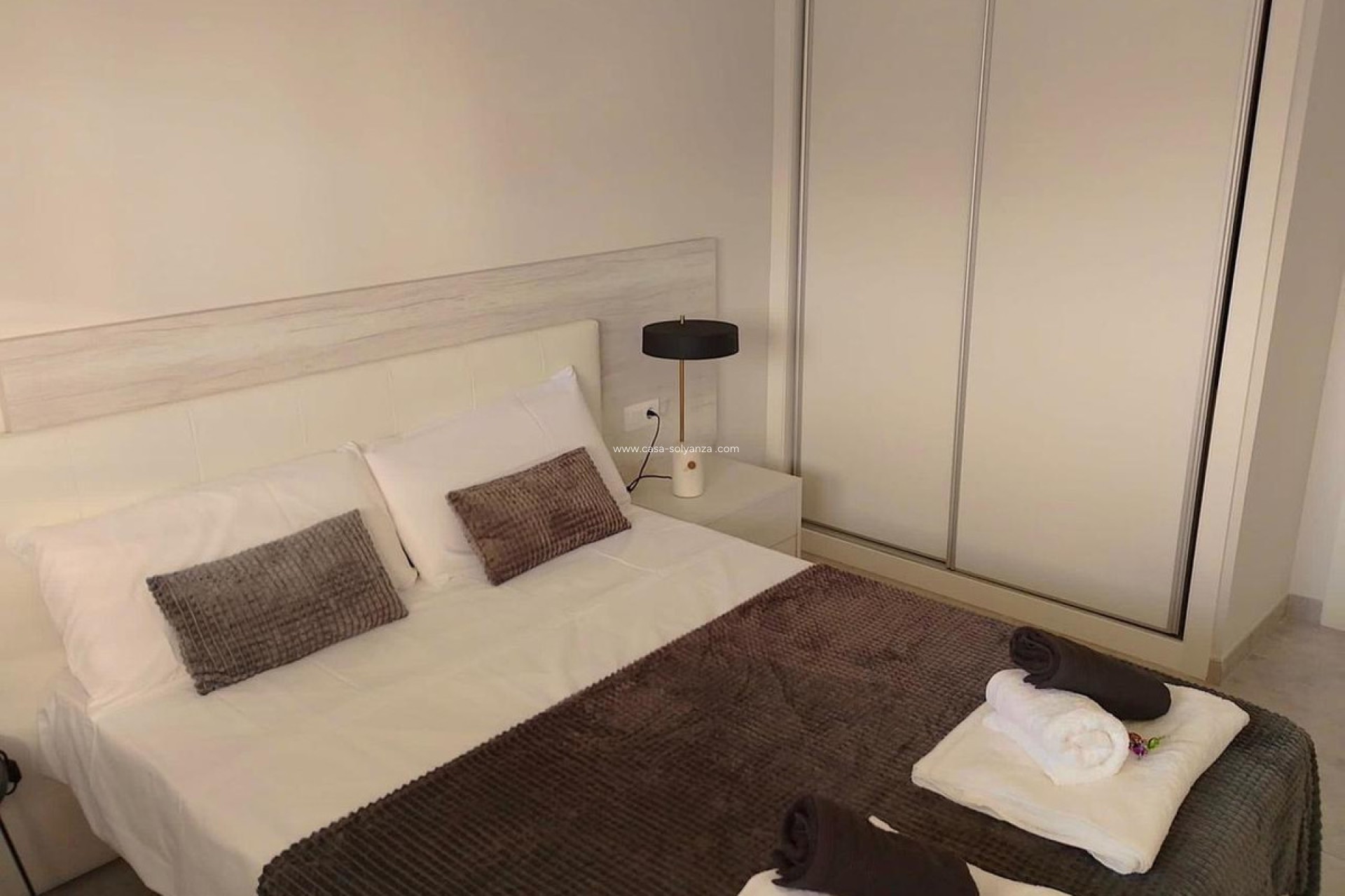 Resale - Apartment / flat - Orihuela - Villamartin