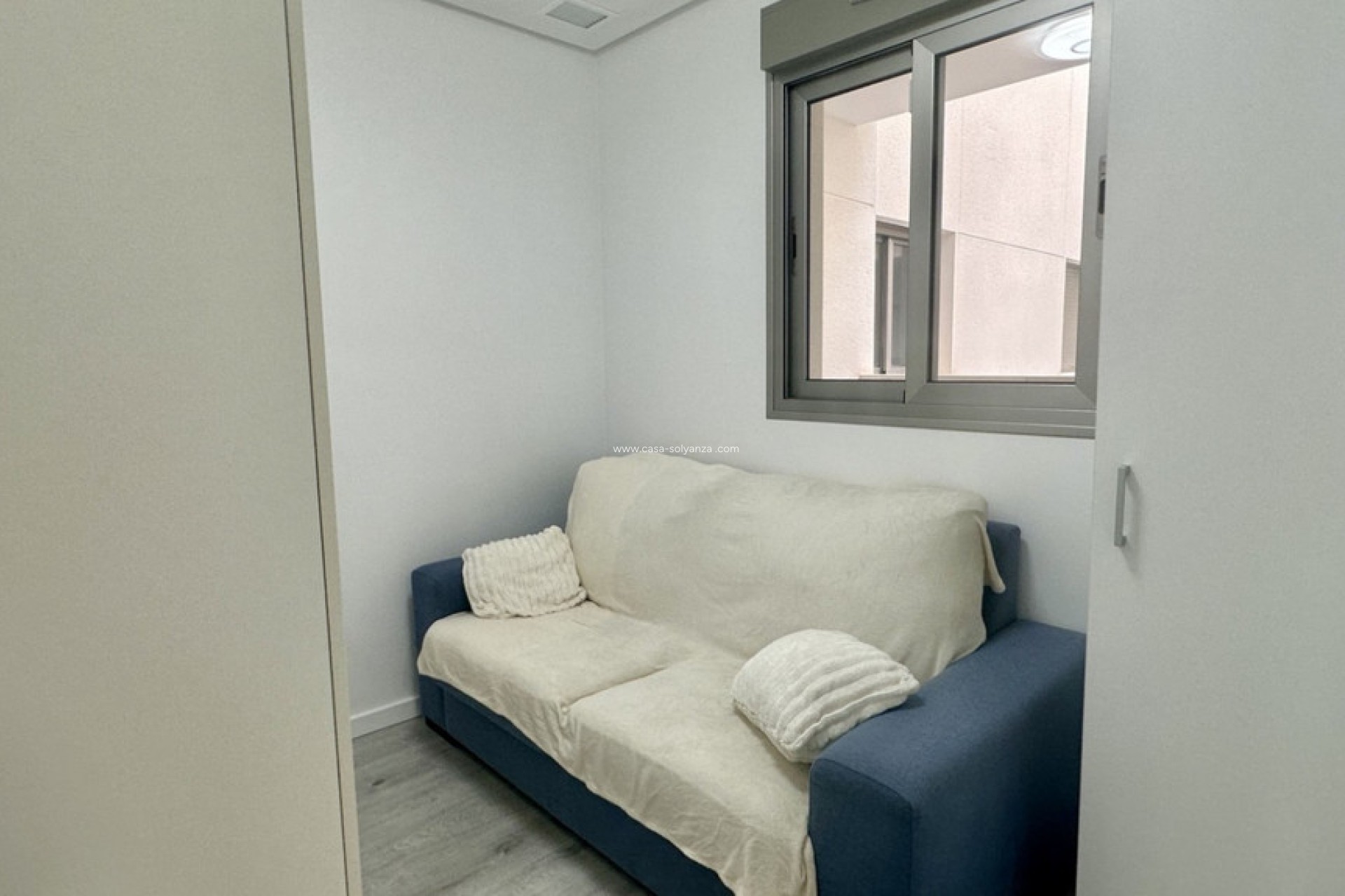 Resale - Apartment / flat - Orihuela - Villamartin