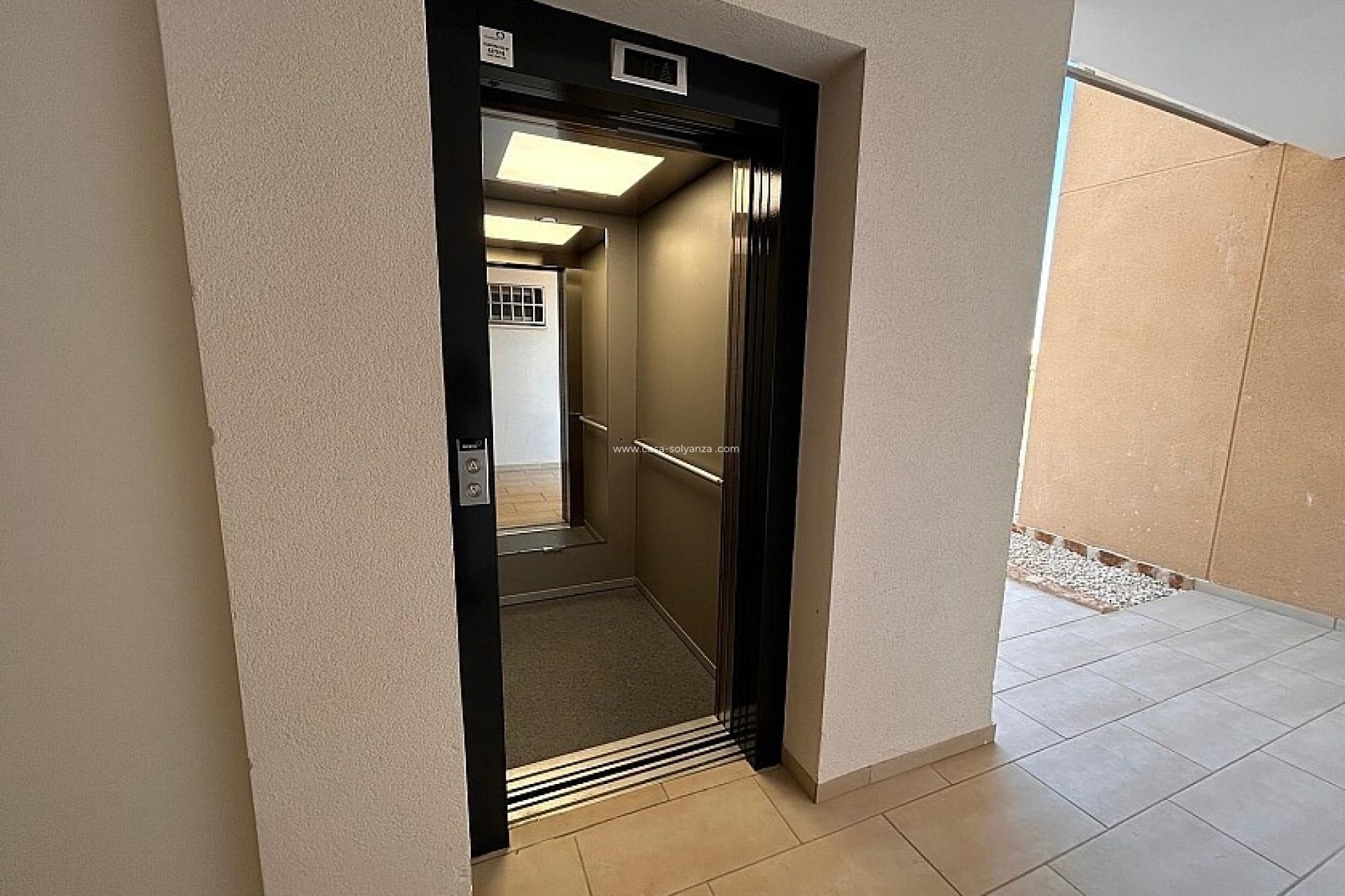 Resale - Apartment / flat - Orihuela - Villamartin
