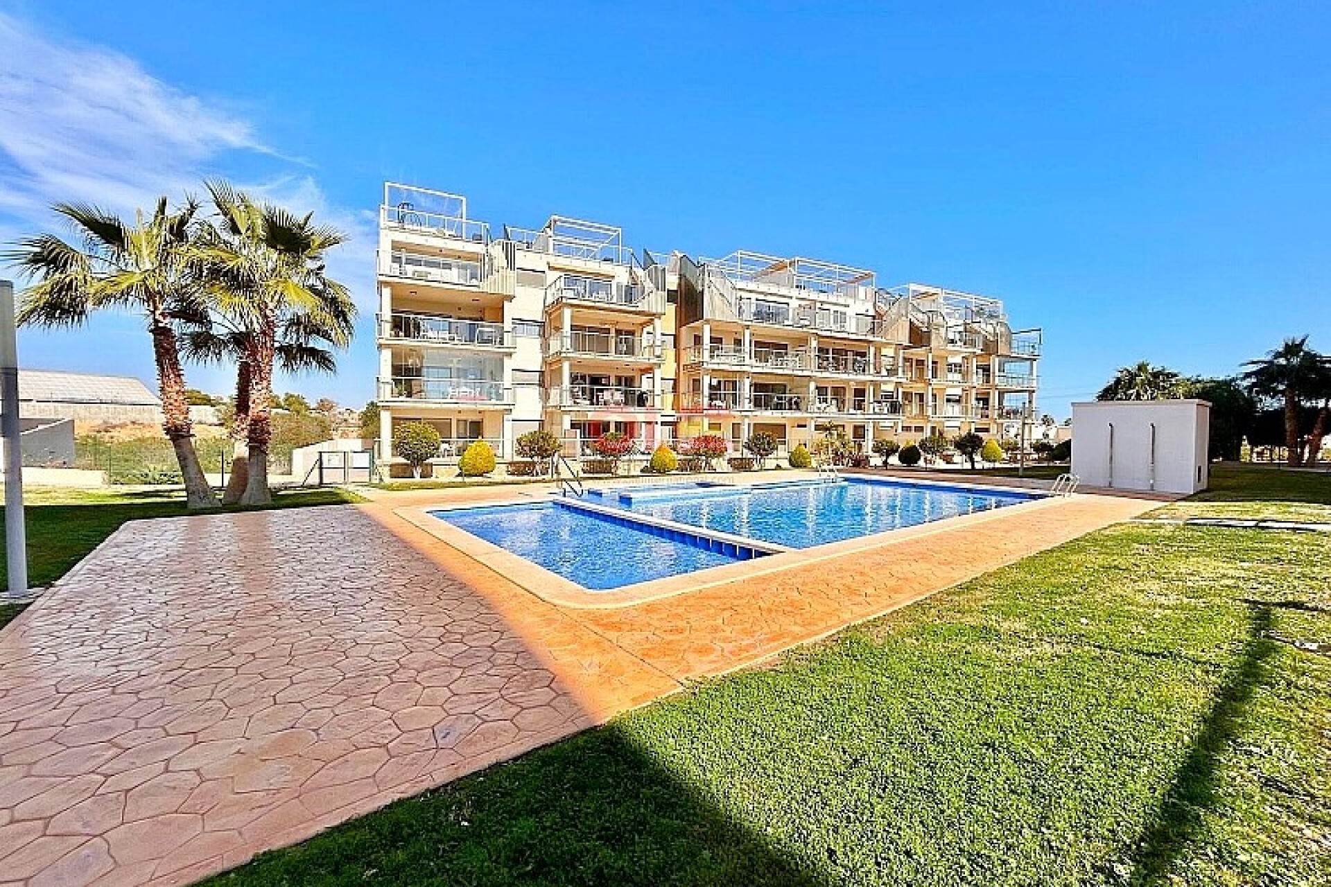 Resale - Apartment / flat - Orihuela - Villamartin