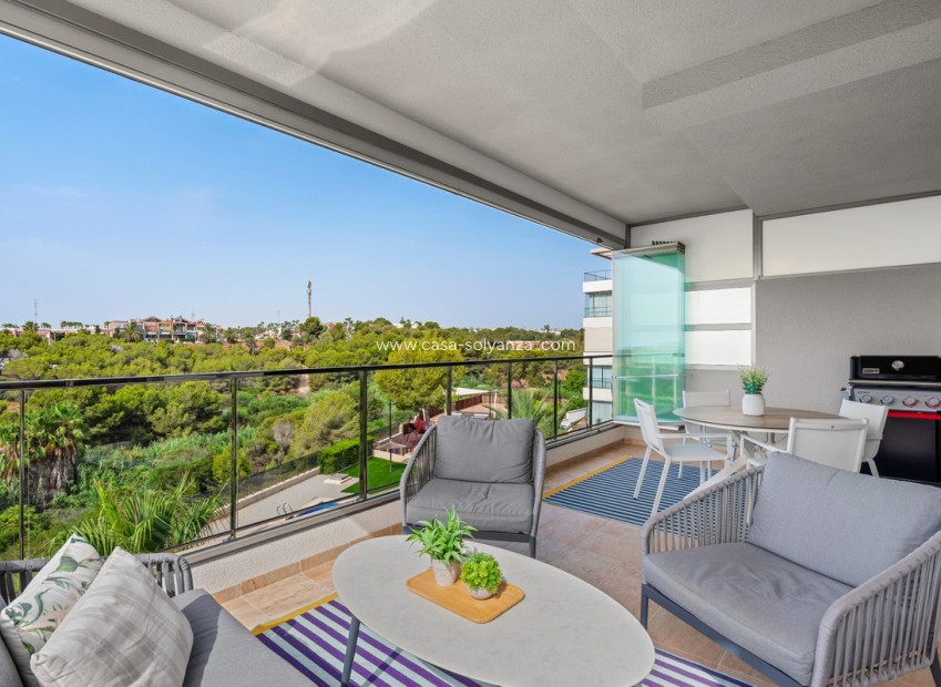 Resale - Apartment / flat - Orihuela - Villamartin