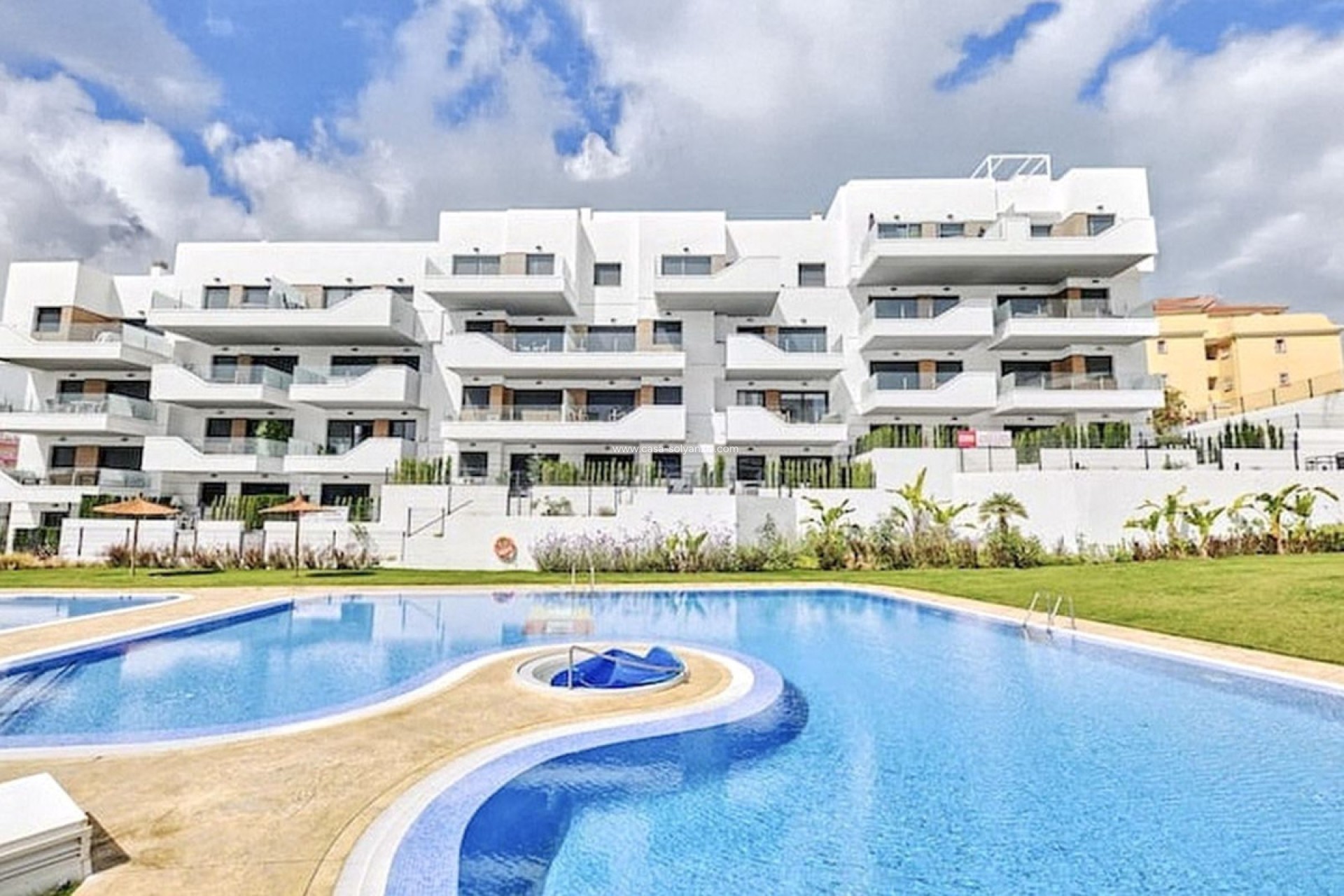 Resale - Apartment / flat - Orihuela - Villamartin