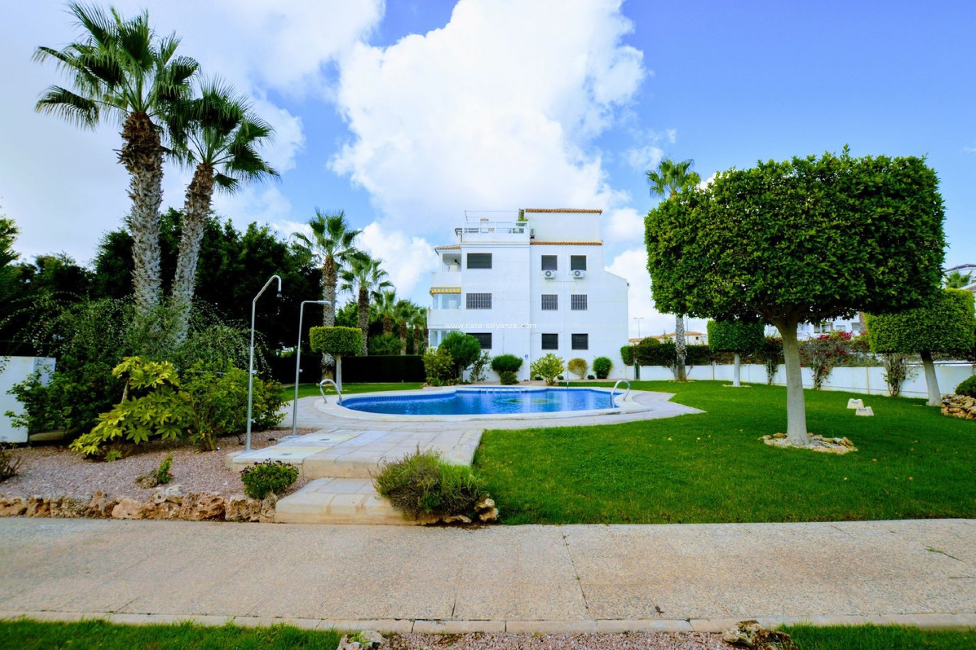 Resale - Apartment / flat - Orihuela - Villamartin