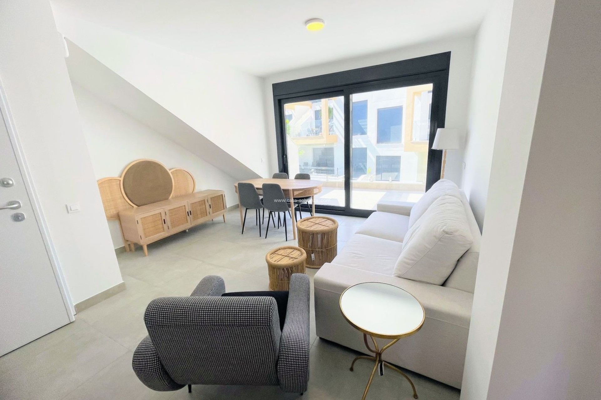 Resale - Apartment / flat - Orihuela - Villamartin