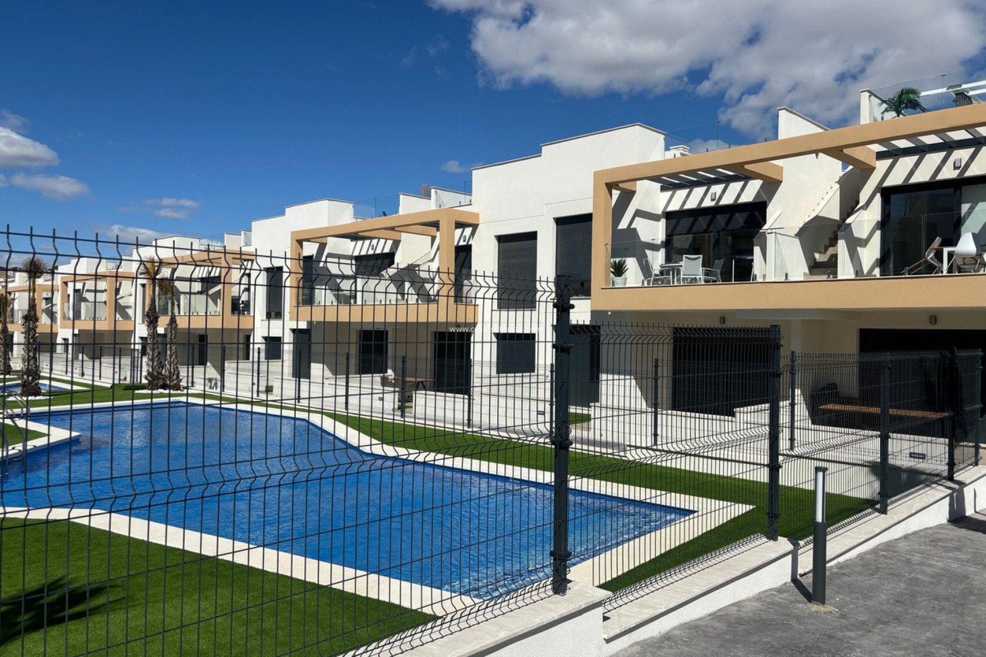 Resale - Apartment / flat - Orihuela - Villamartin