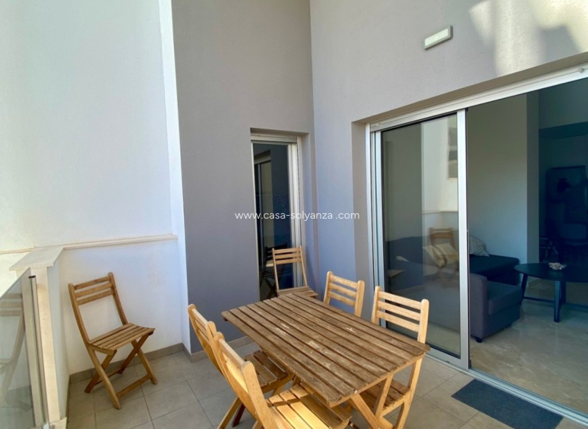 Resale - Apartment / flat - Orihuela - Villamartin