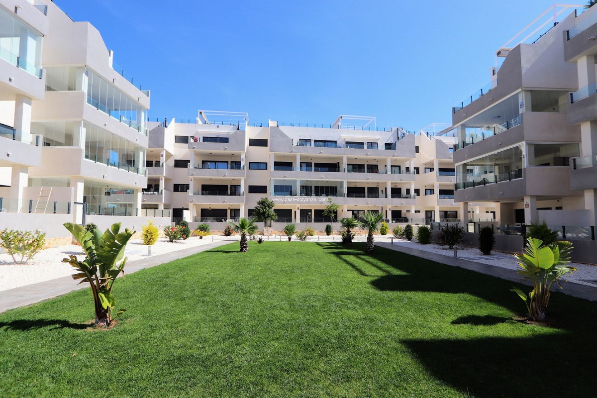 Resale - Apartment / flat - Orihuela - Villamartin