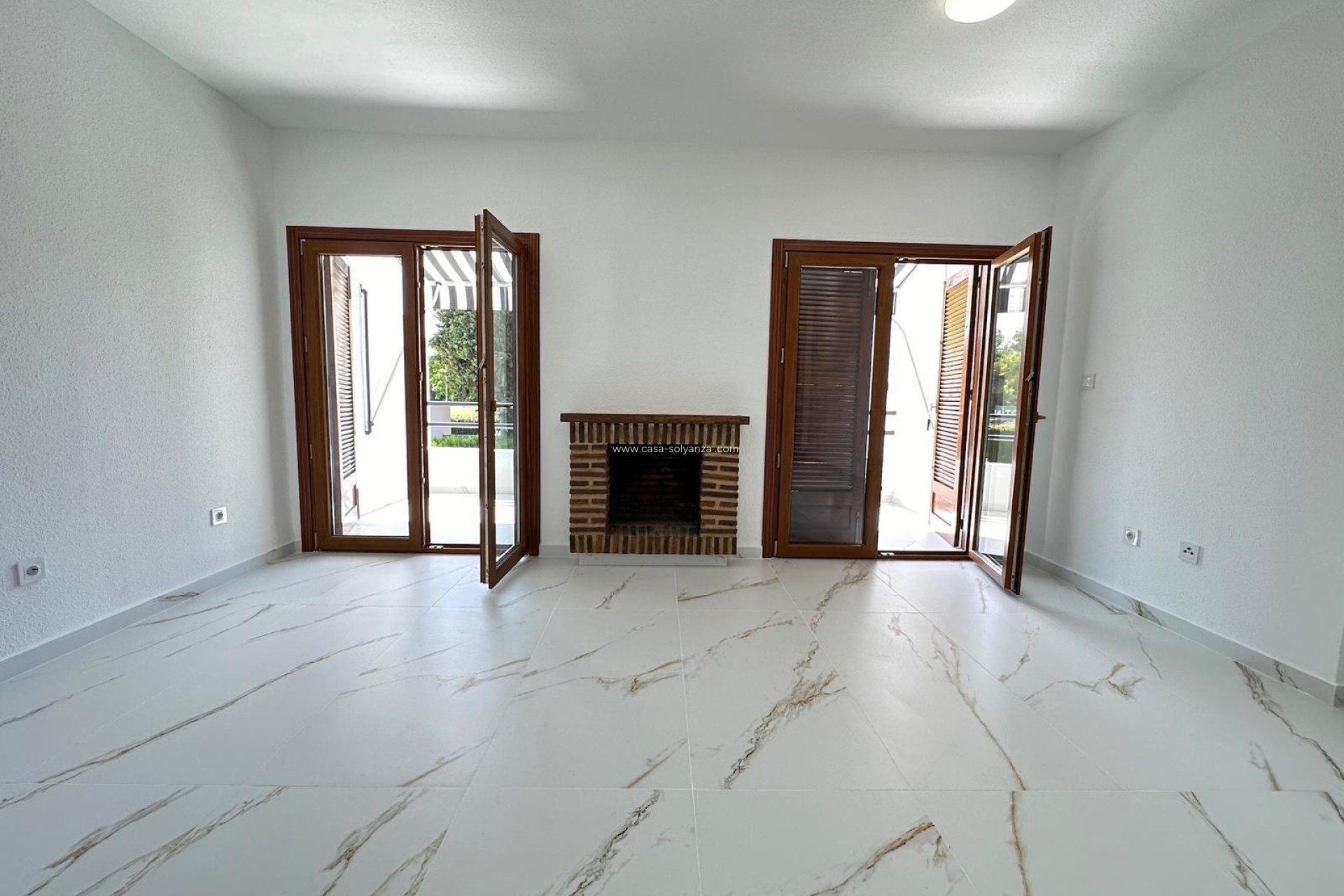 Resale - Apartment / flat - Orihuela - Villamartin