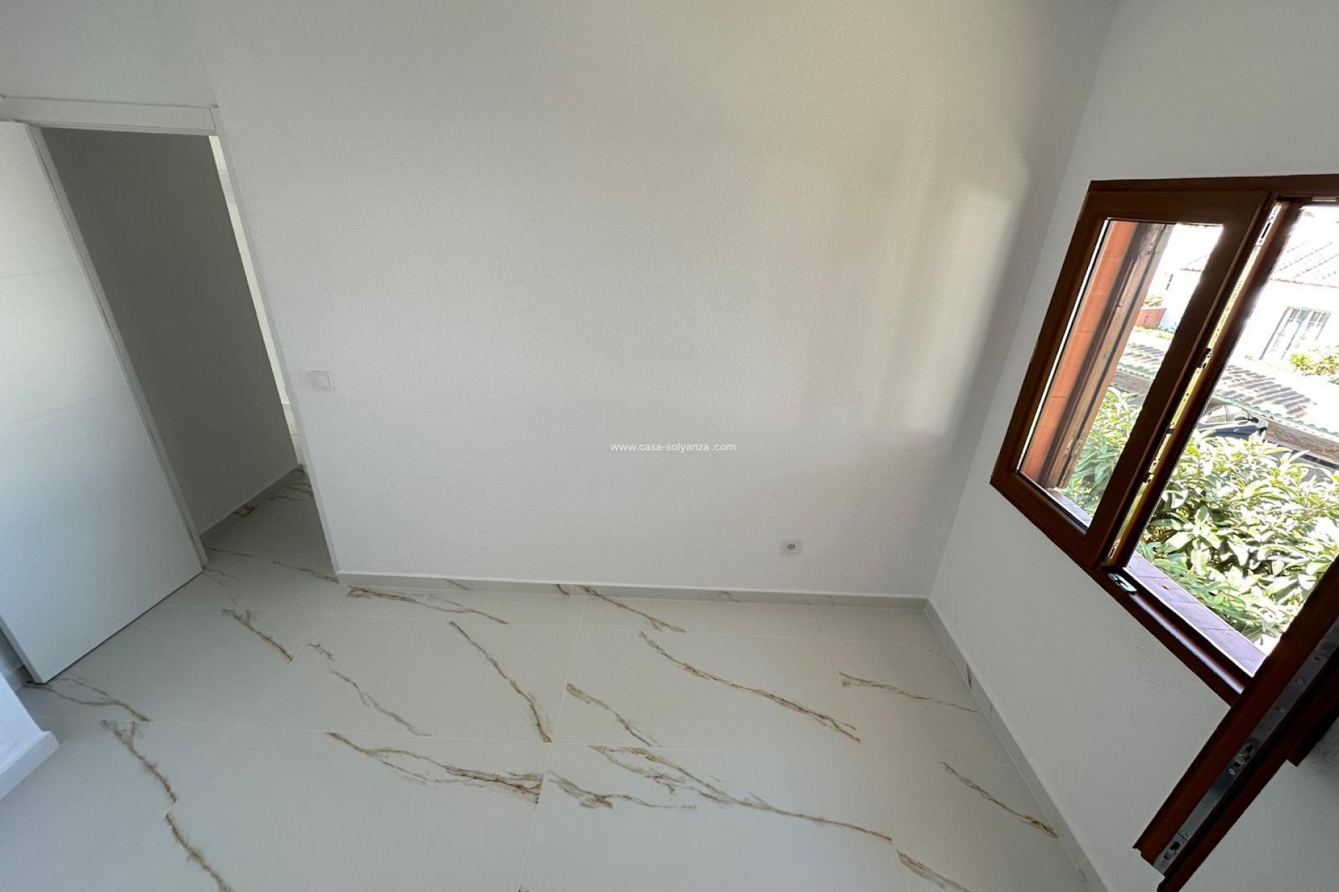 Resale - Apartment / flat - Orihuela - Villamartin