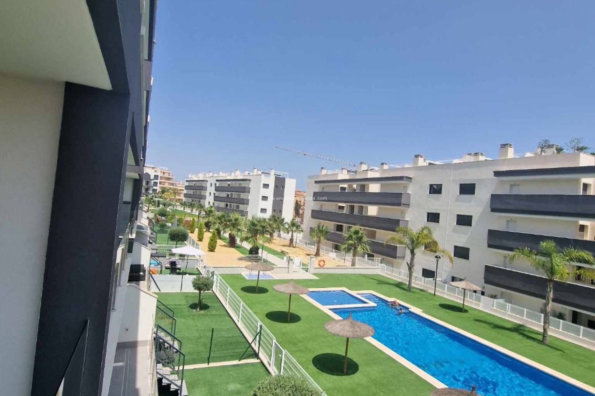 Resale - Apartment / flat - Orihuela - Villamartin