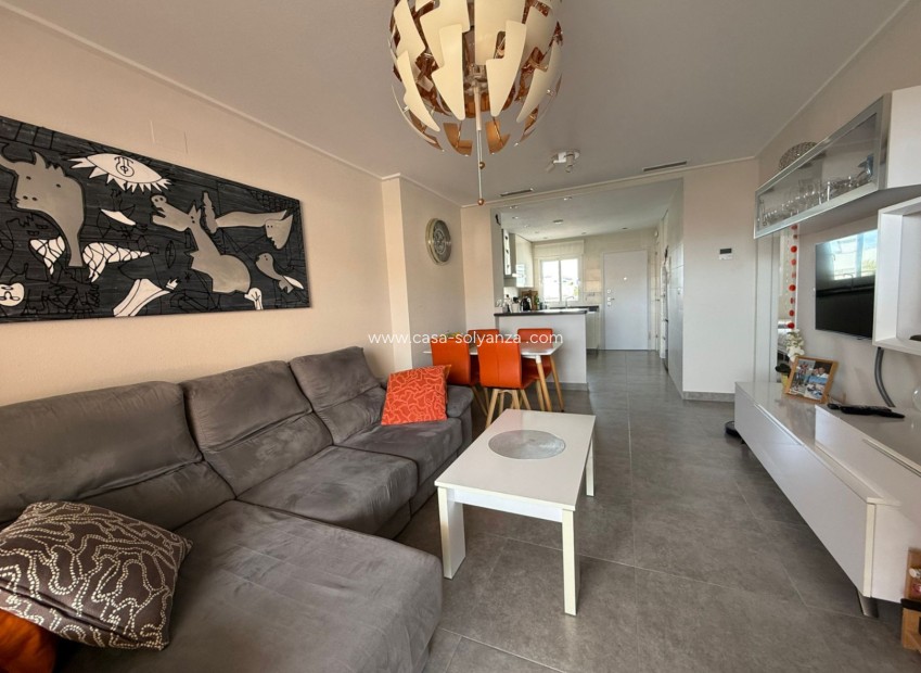 Resale - Apartment / flat - Orihuela - Villamartin