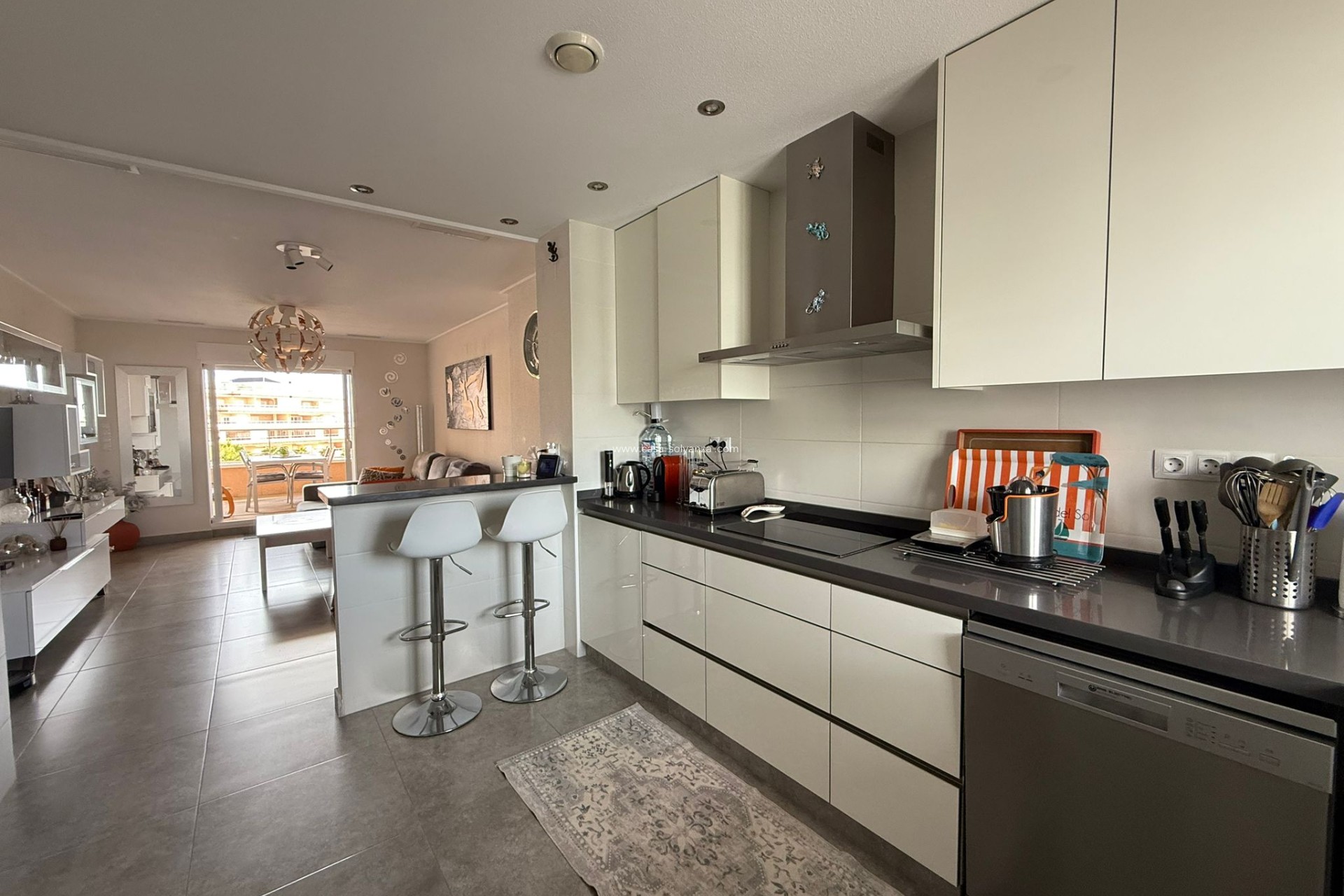 Resale - Apartment / flat - Orihuela - Villamartin