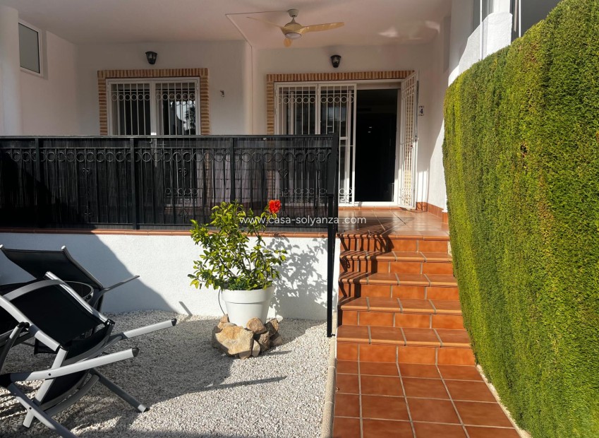 Resale - Apartment / flat - Orihuela - Villamartin