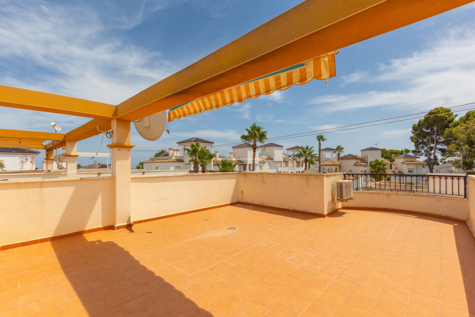 Resale - Apartment / flat - Orihuela - Villamartin