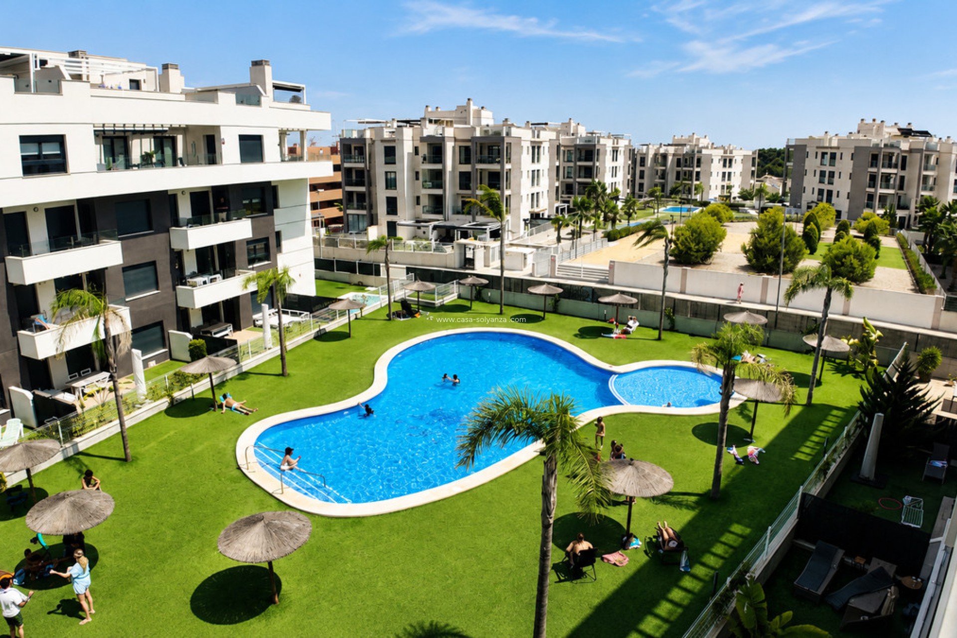 Resale - Apartment / flat - Orihuela - Villamartin