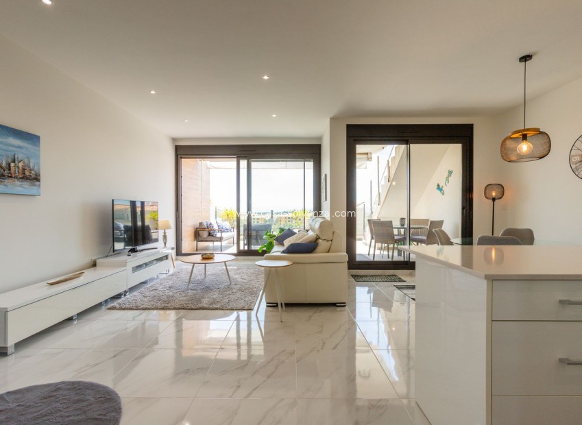 Resale - Apartment / flat - Orihuela - Villamartin