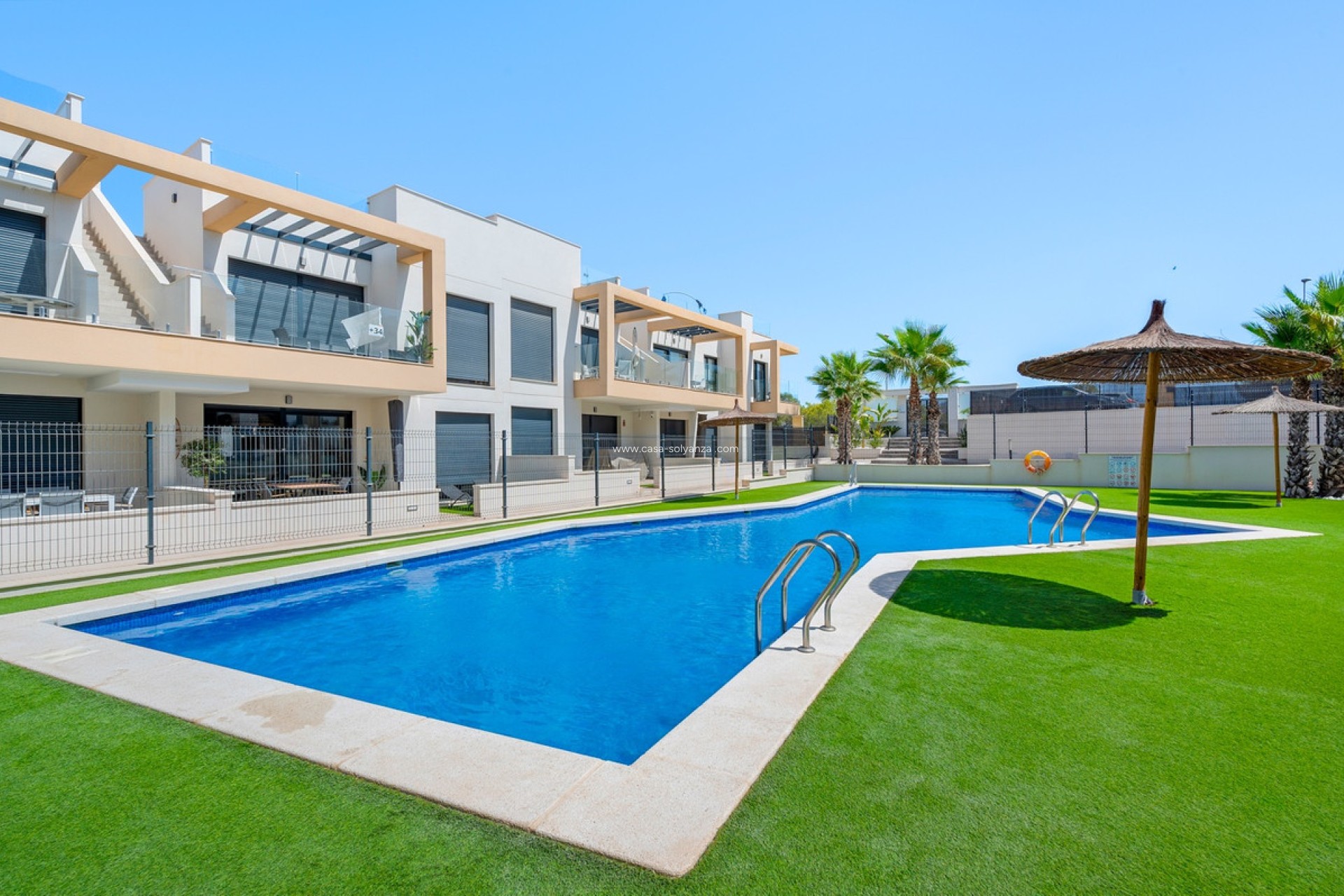 Resale - Apartment / flat - Orihuela - Villamartin