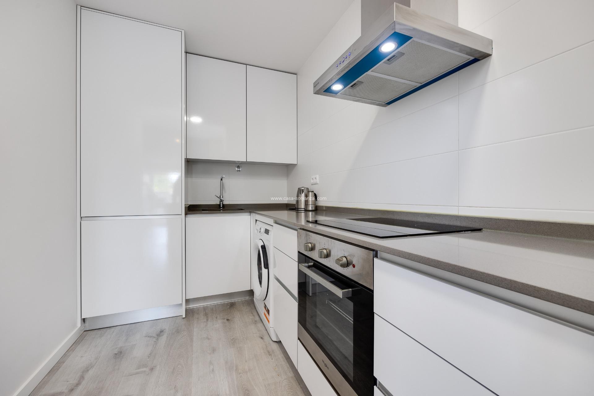 Resale - Apartment / flat - Orihuela - Villamartin