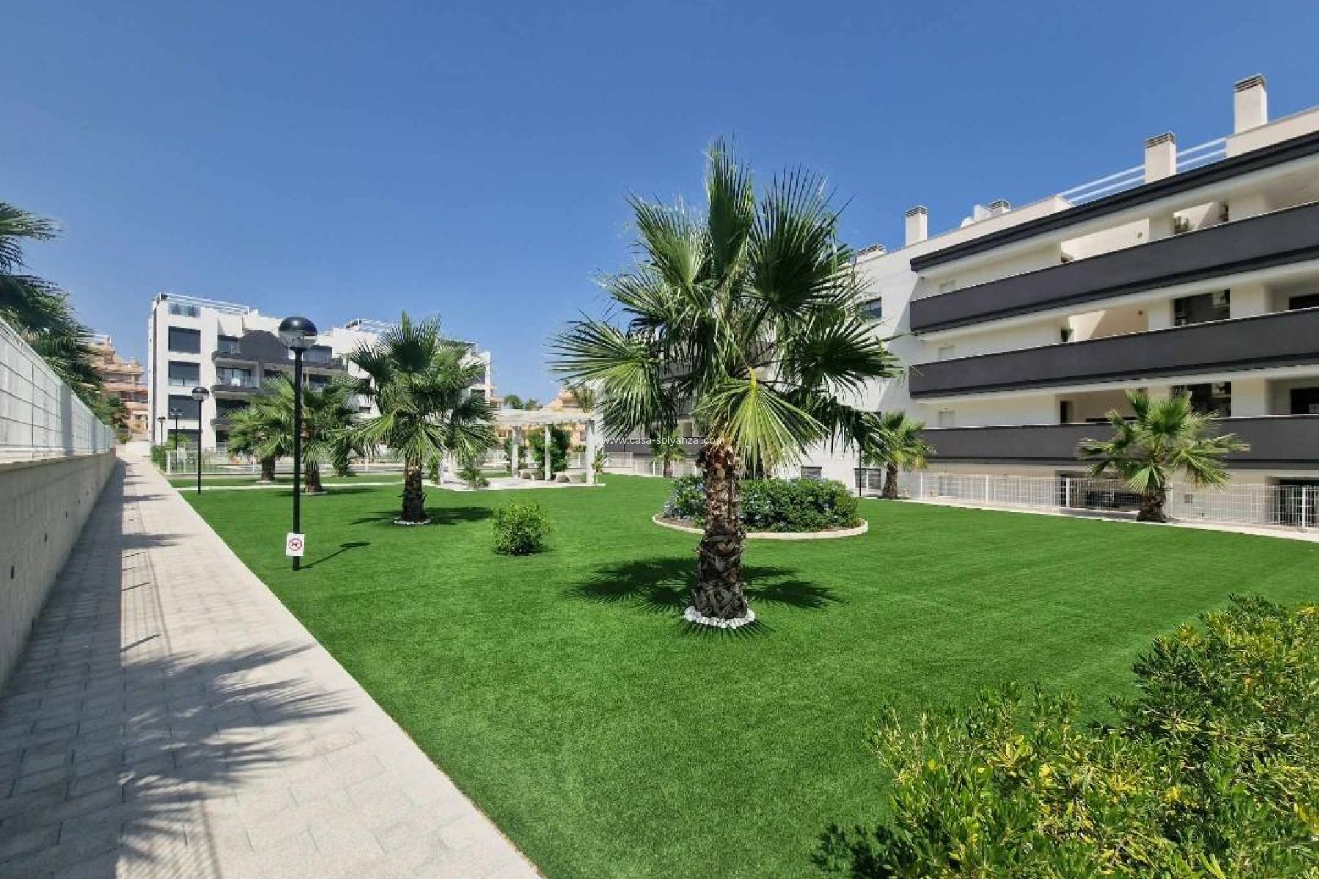Resale - Apartment / flat - Orihuela - Villamartin