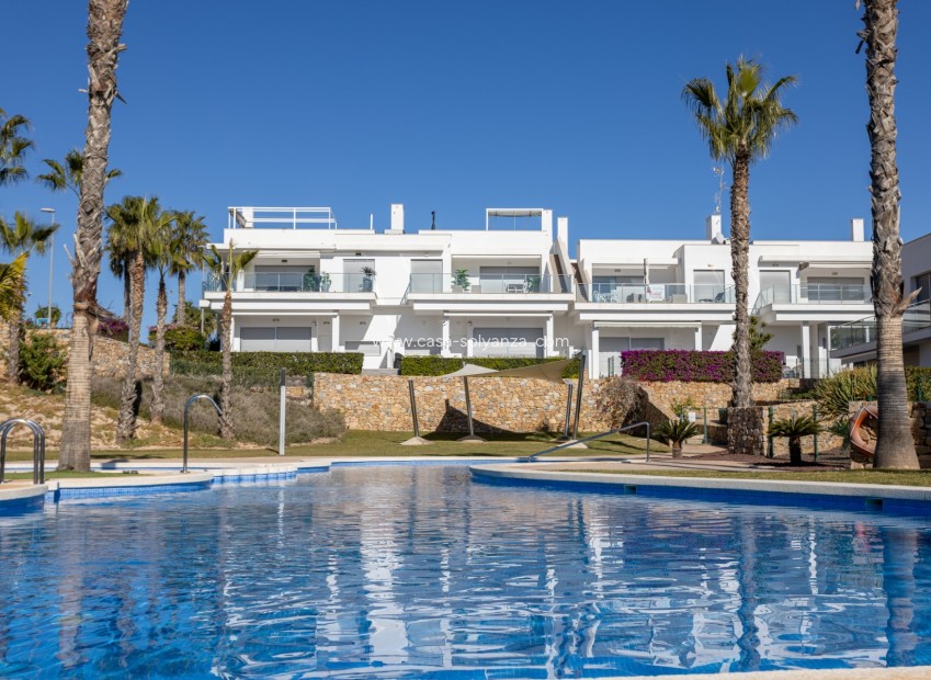 Resale - Apartment / flat - Orihuela - Vistabella Golf