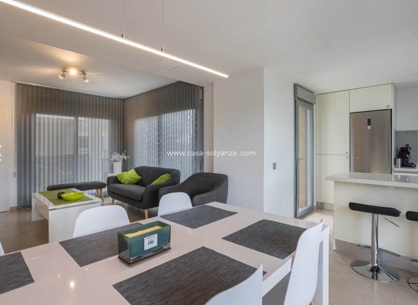 Resale - Apartment / flat - Orihuela - Vistabella Golf