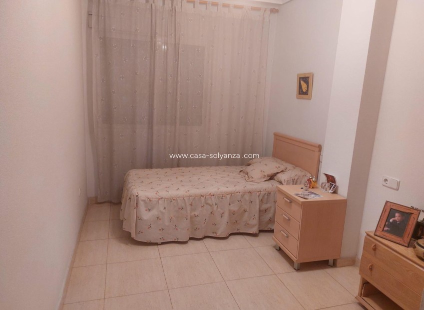Resale - Apartment / flat - Orihuela - Zona Centro