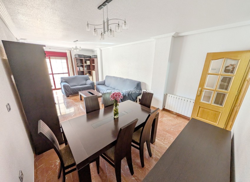 Resale - Apartment / flat - Orihuela