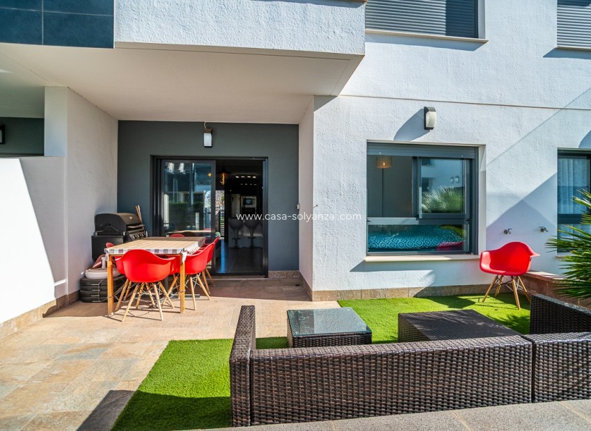 Resale - Apartment / flat - Pilar de la Horadada - Costa Blanca