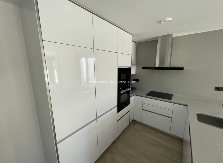 Resale - Apartment / flat - Pilar de la Horadada - Costa Blanca