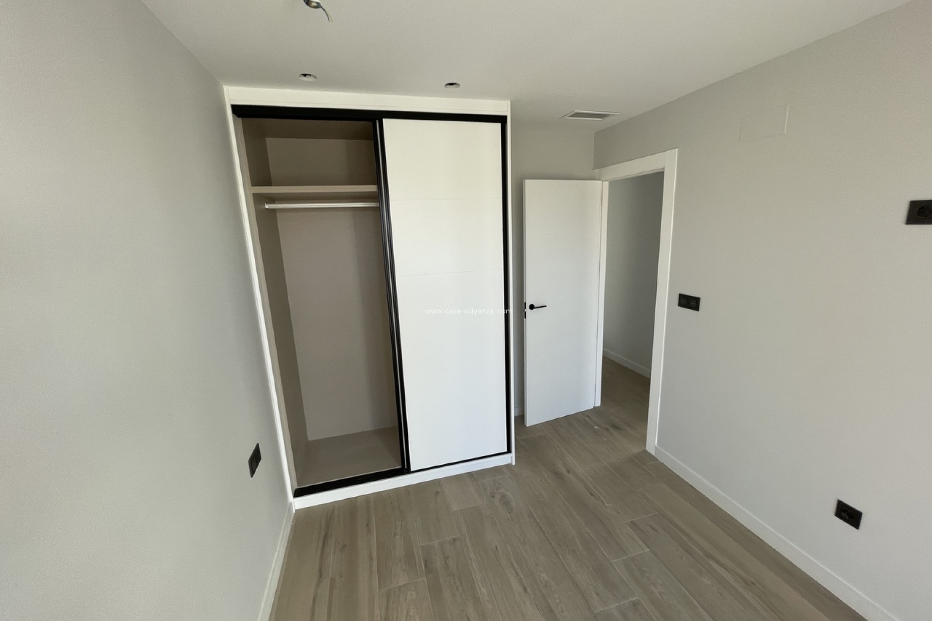 Resale - Apartment / flat - Pilar de la Horadada - Costa Blanca