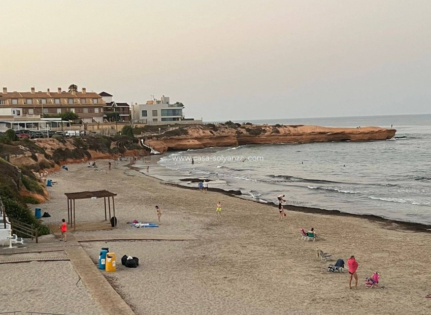 Resale - Apartment / flat - Pilar de la Horadada - La Torre De La Horadada