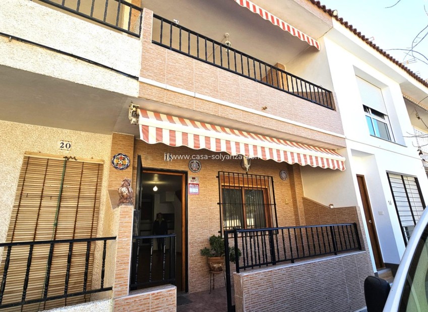 Resale - Apartment / flat - Pilar de la Horadada - La Torre De La Horadada