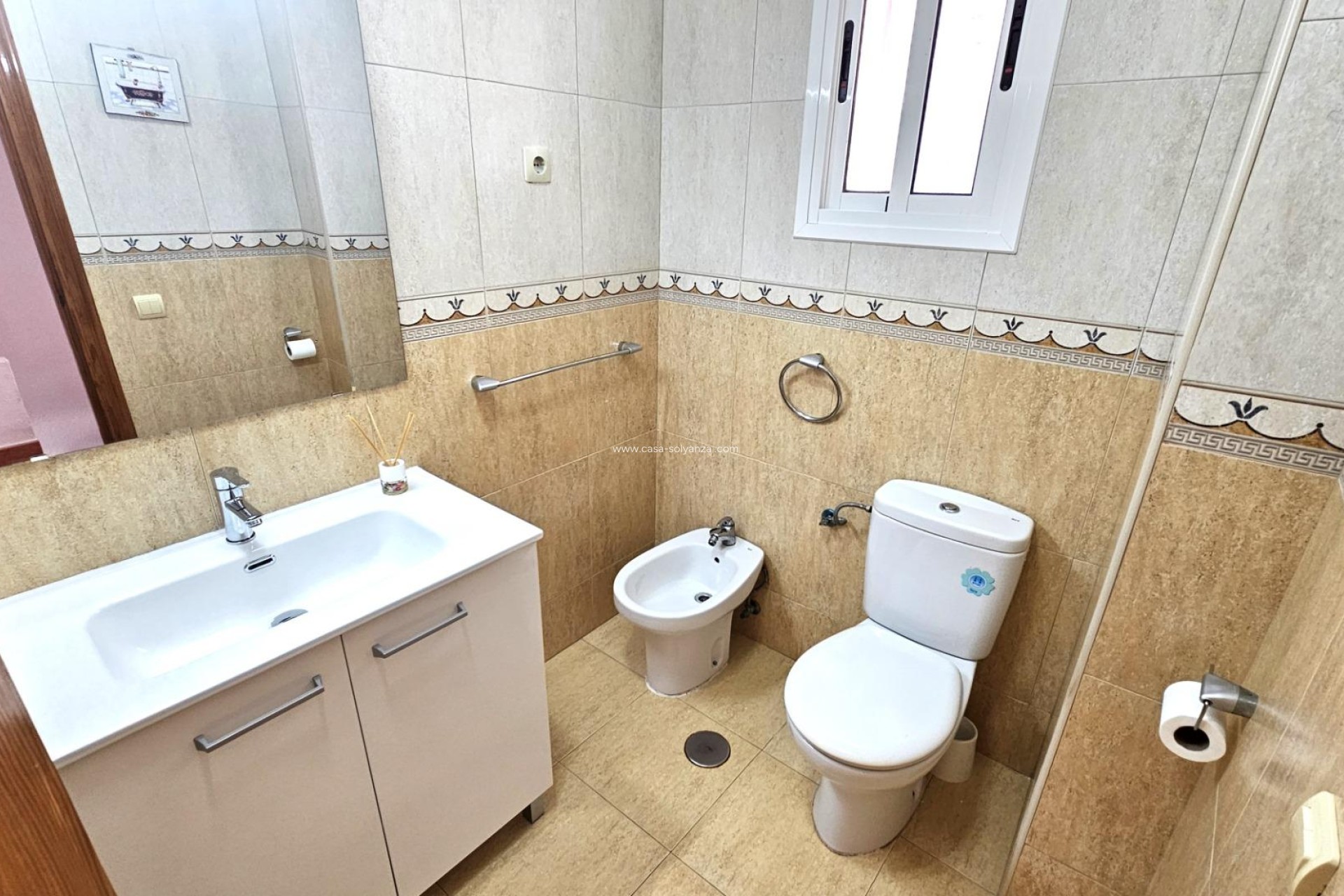 Resale - Apartment / flat - Pilar de la Horadada - La Torre De La Horadada