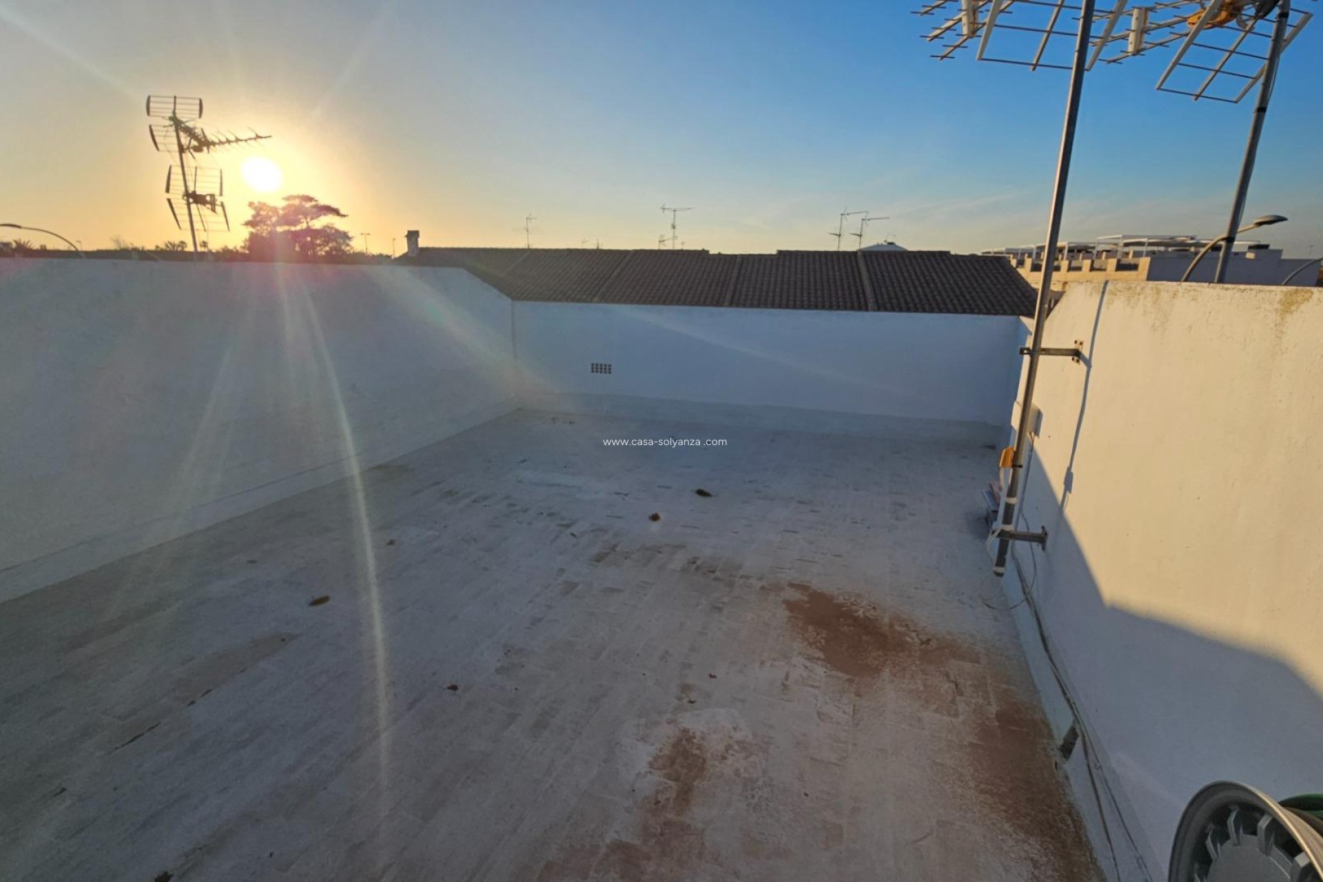 Resale - Apartment / flat - Pilar de la Horadada - La Torre De La Horadada