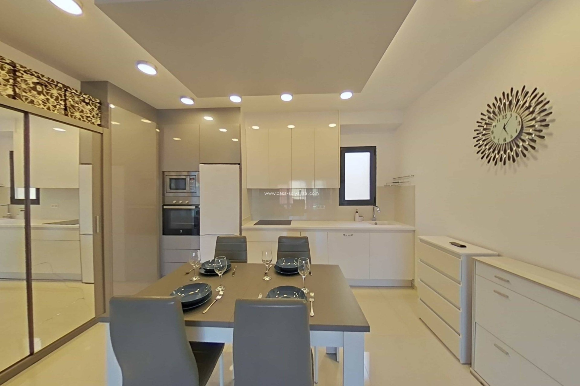 Resale - Apartment / flat - Pilar de la Horadada - La Torre De La Horadada