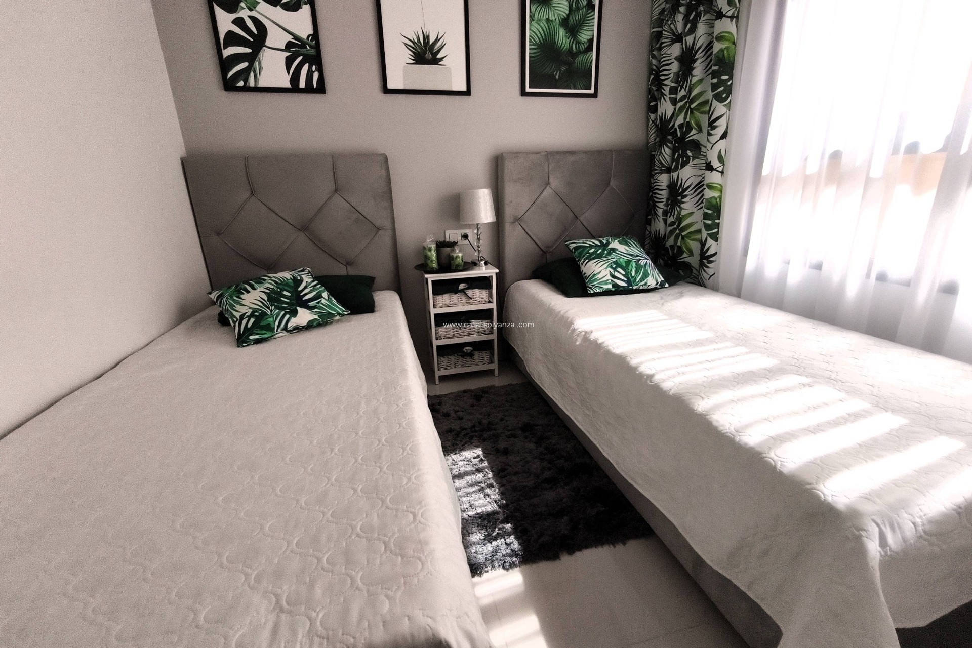 Resale - Apartment / flat - Pilar de la Horadada - La Torre De La Horadada