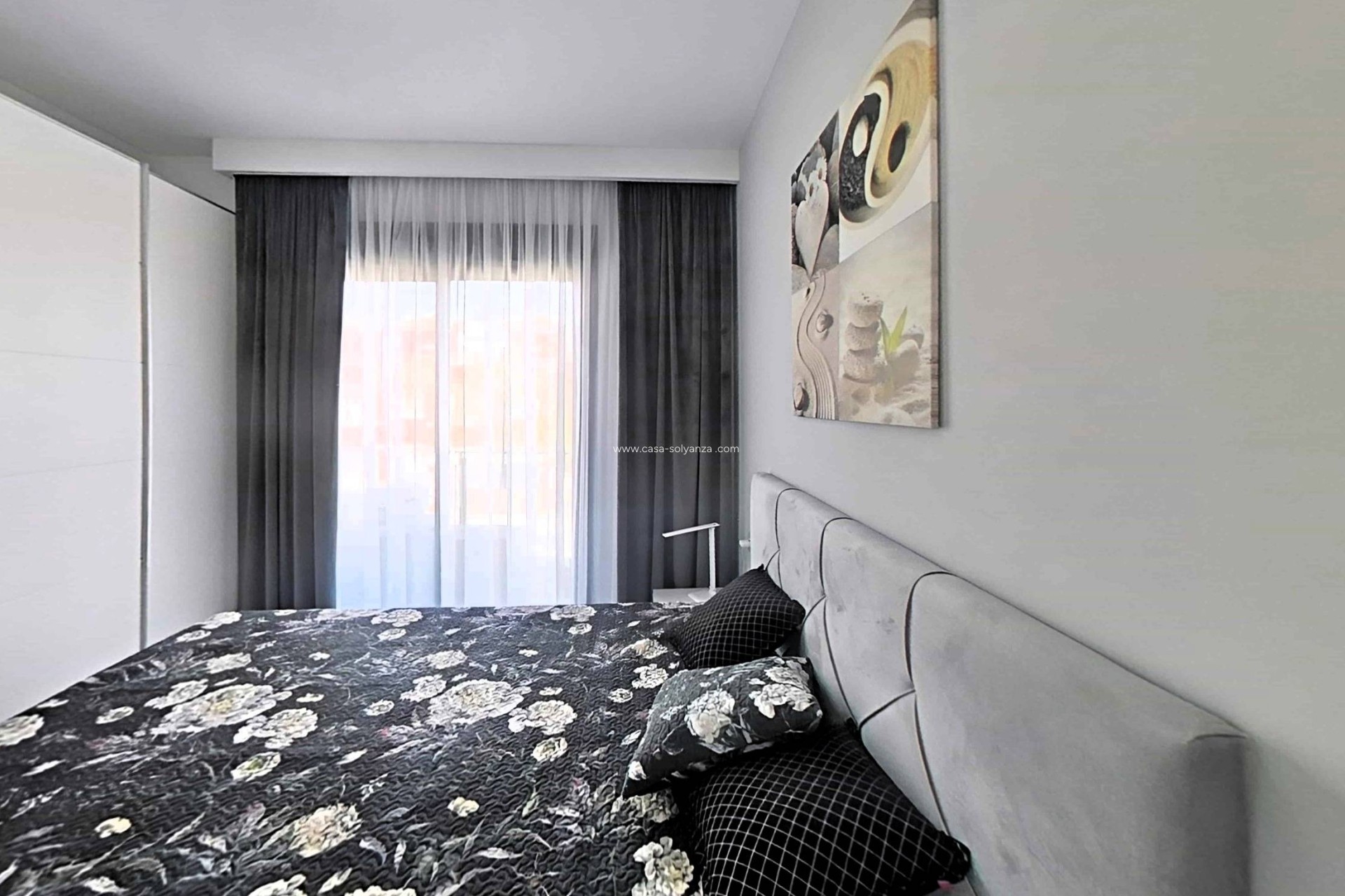 Resale - Apartment / flat - Pilar de la Horadada - La Torre De La Horadada