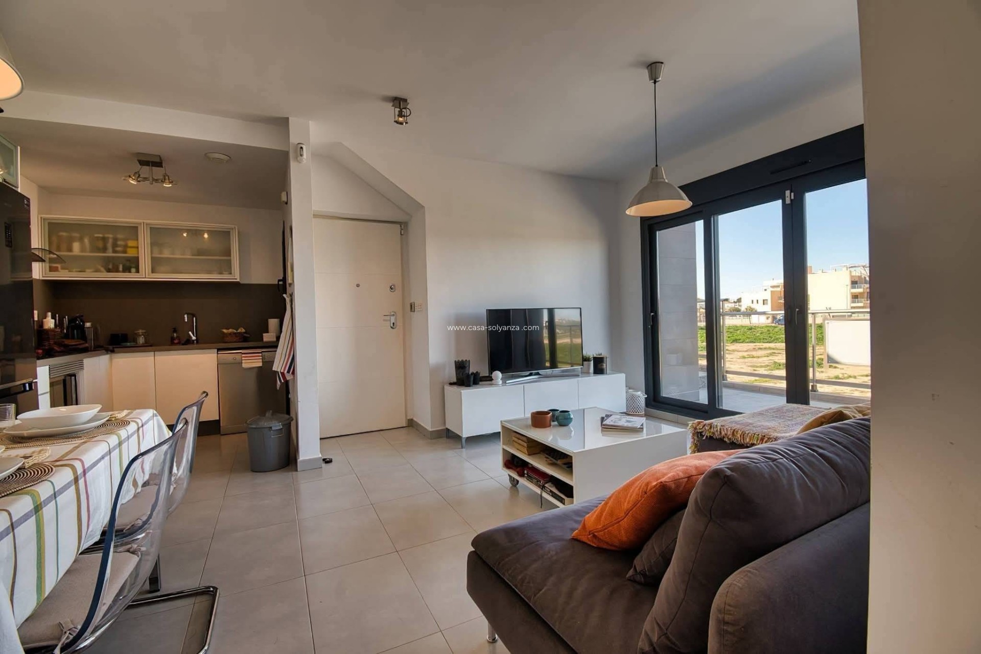 Resale - Apartment / flat - Pilar de la Horadada - Pueblo Latino