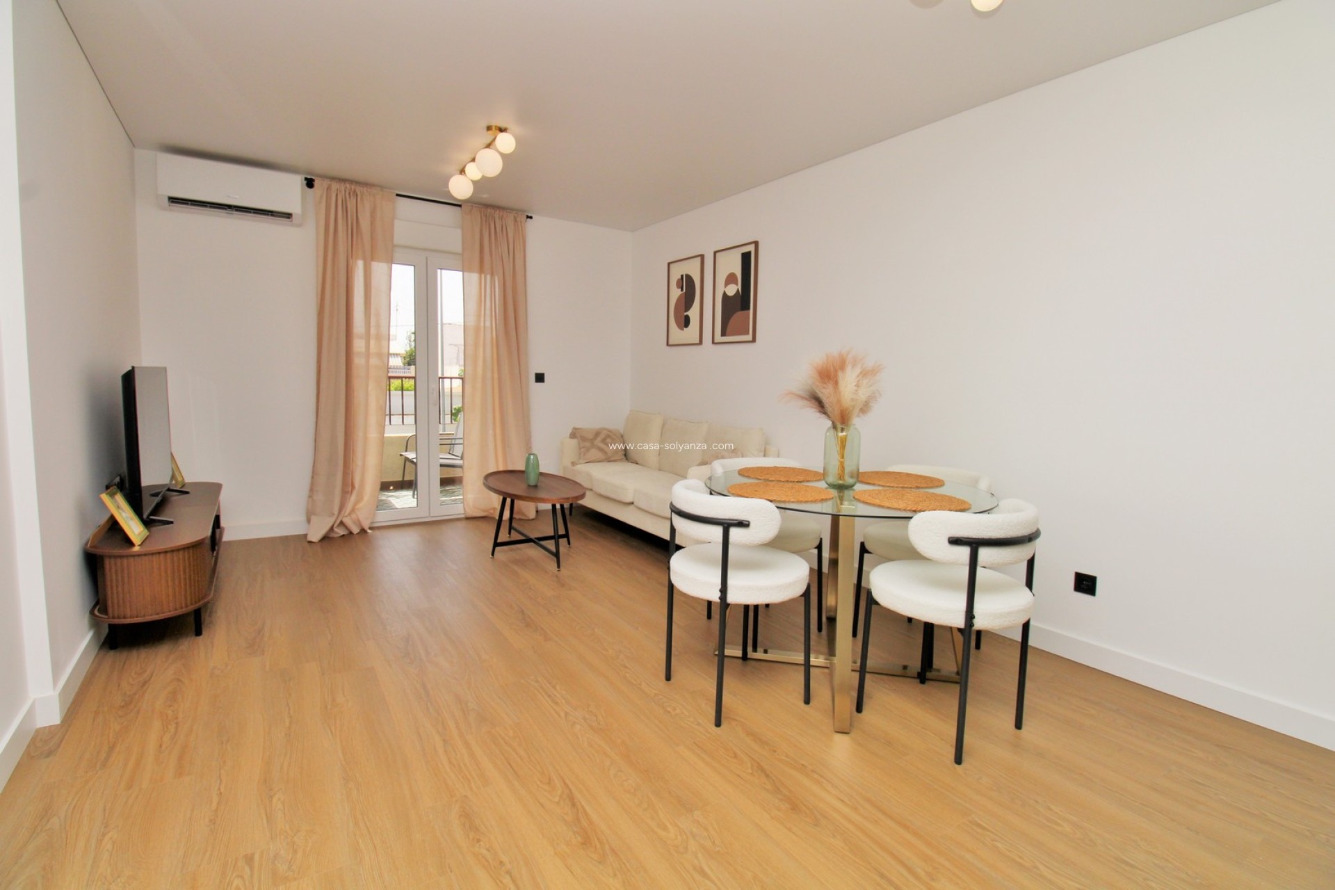 Resale - Apartment / flat - Pilar de la Horadada - Torre de Horadada