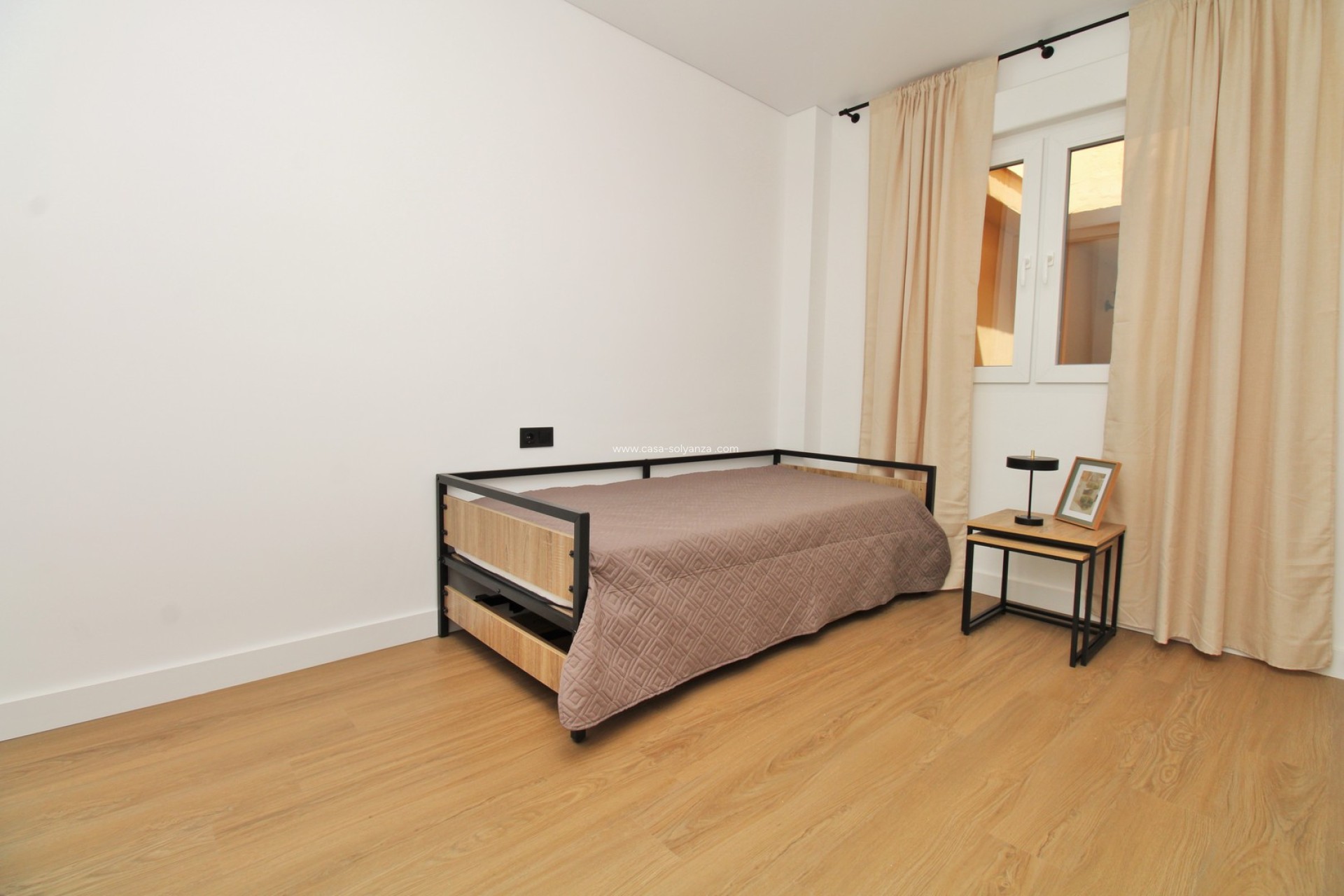Resale - Apartment / flat - Pilar de la Horadada - Torre de Horadada
