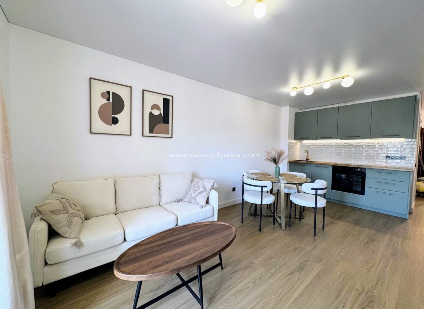 Resale - Apartment / flat - Pilar de la Horadada - Torre de Horadada