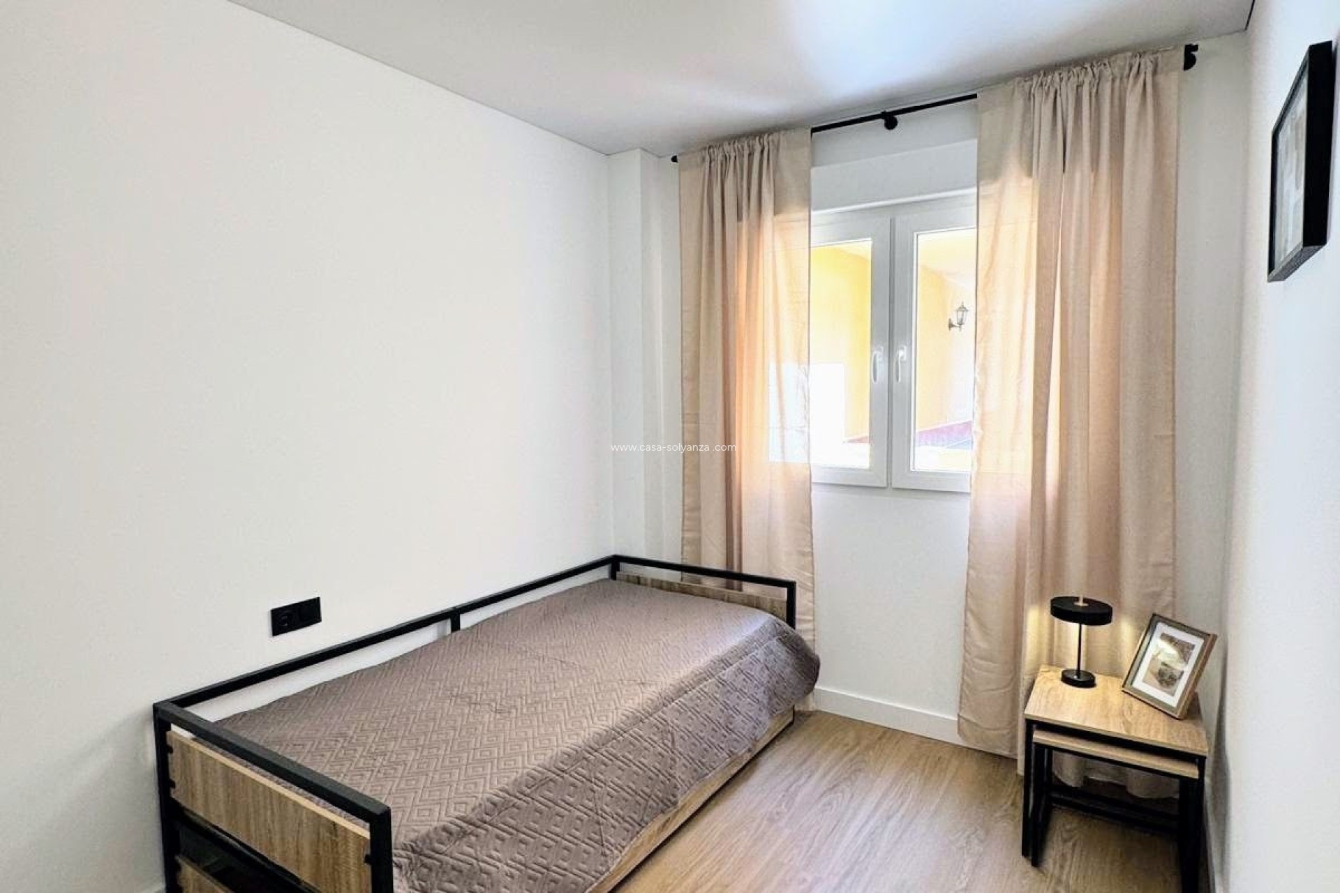 Resale - Apartment / flat - Pilar de la Horadada - Torre de Horadada