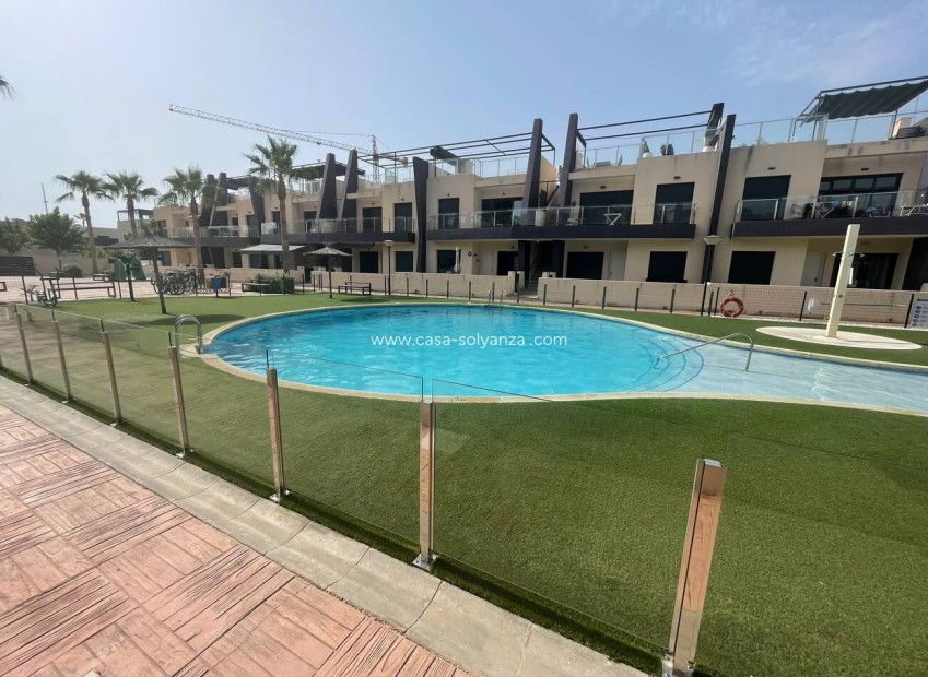 Resale - Apartment / flat - Pilar de la Horadada - Torre de Horadada