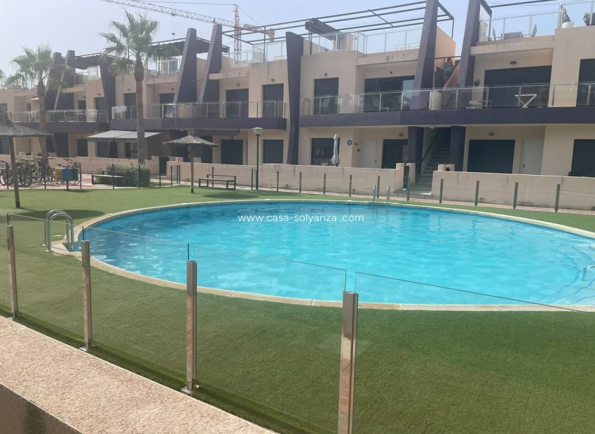 Resale - Apartment / flat - Pilar de la Horadada - Torre de Horadada