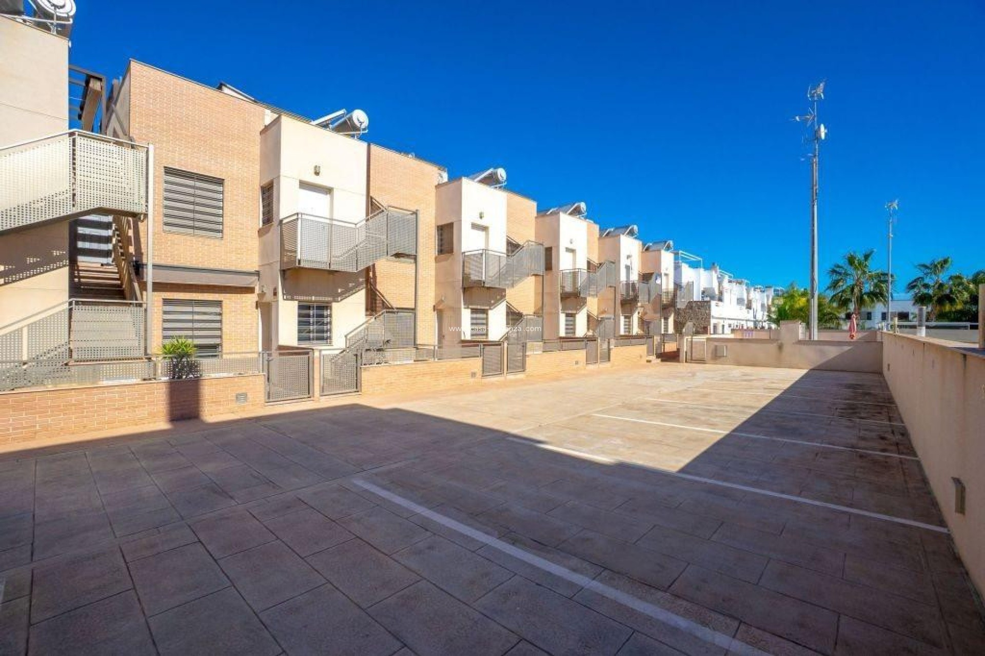 Resale - Apartment / flat - Pilar de la Horadada - Torre de Horadada