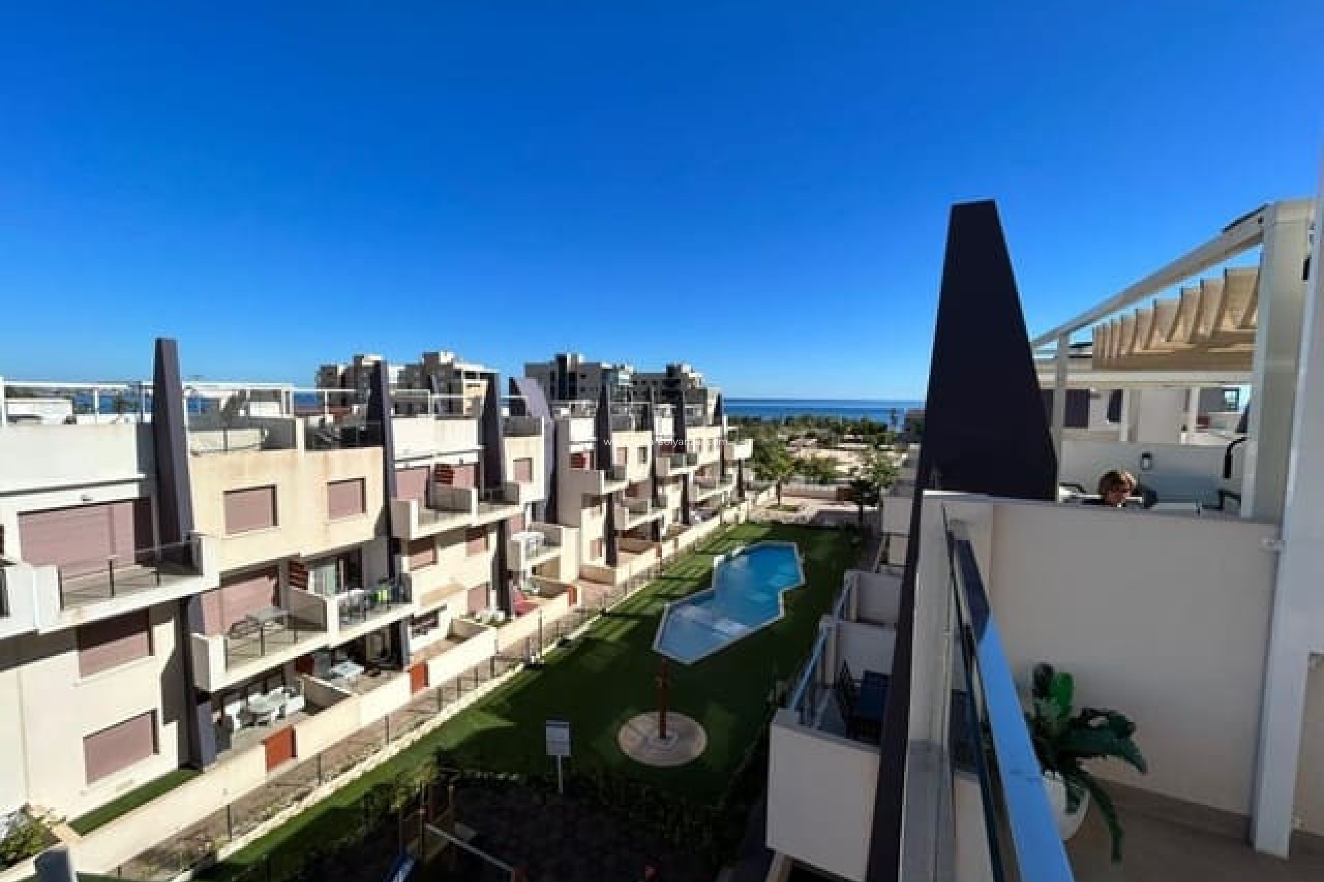 Resale - Apartment / flat - Pilar de la Horadada - Torre de Horadada