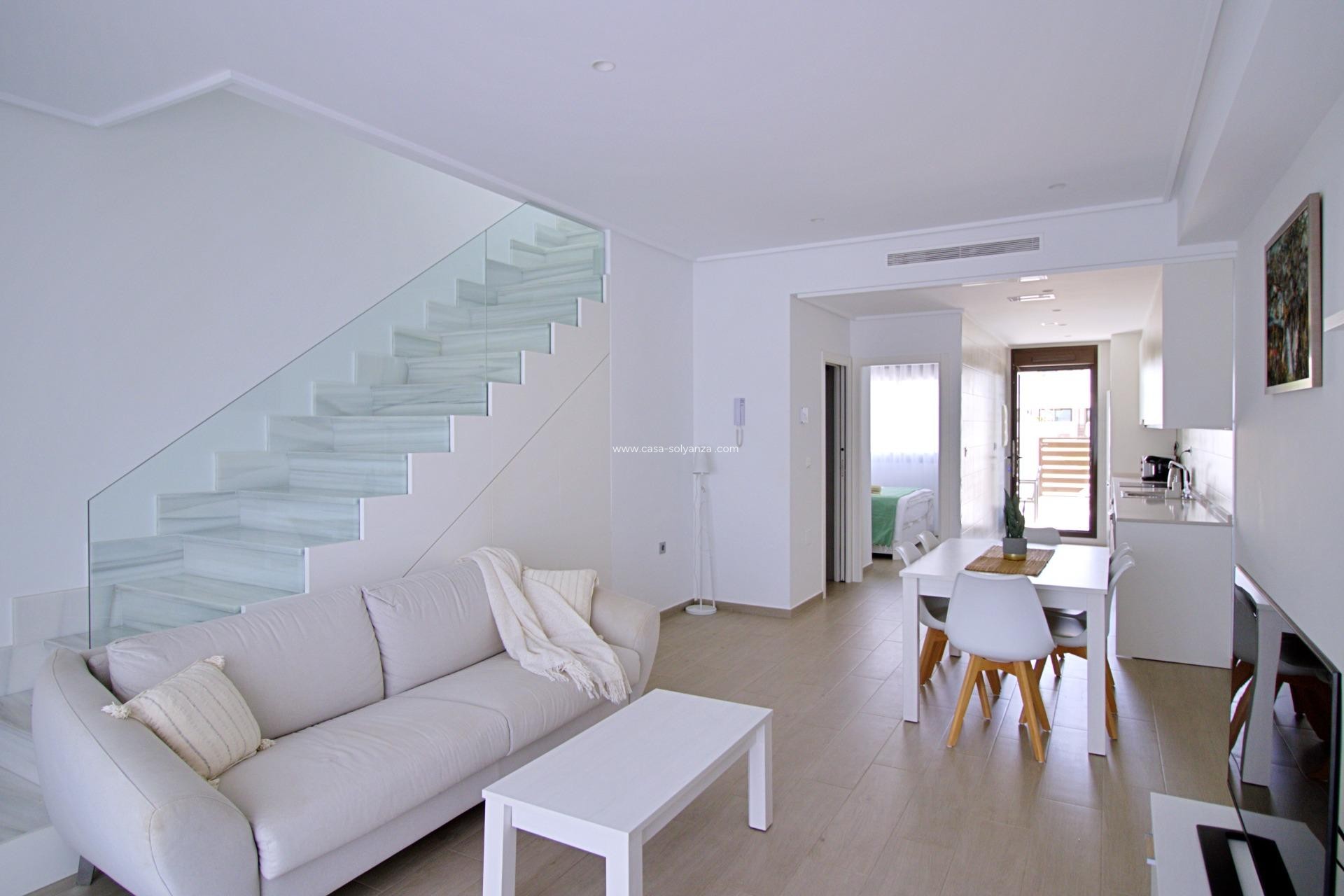 Resale - Apartment / flat - Pilar de la Horadada - Torre de Horadada